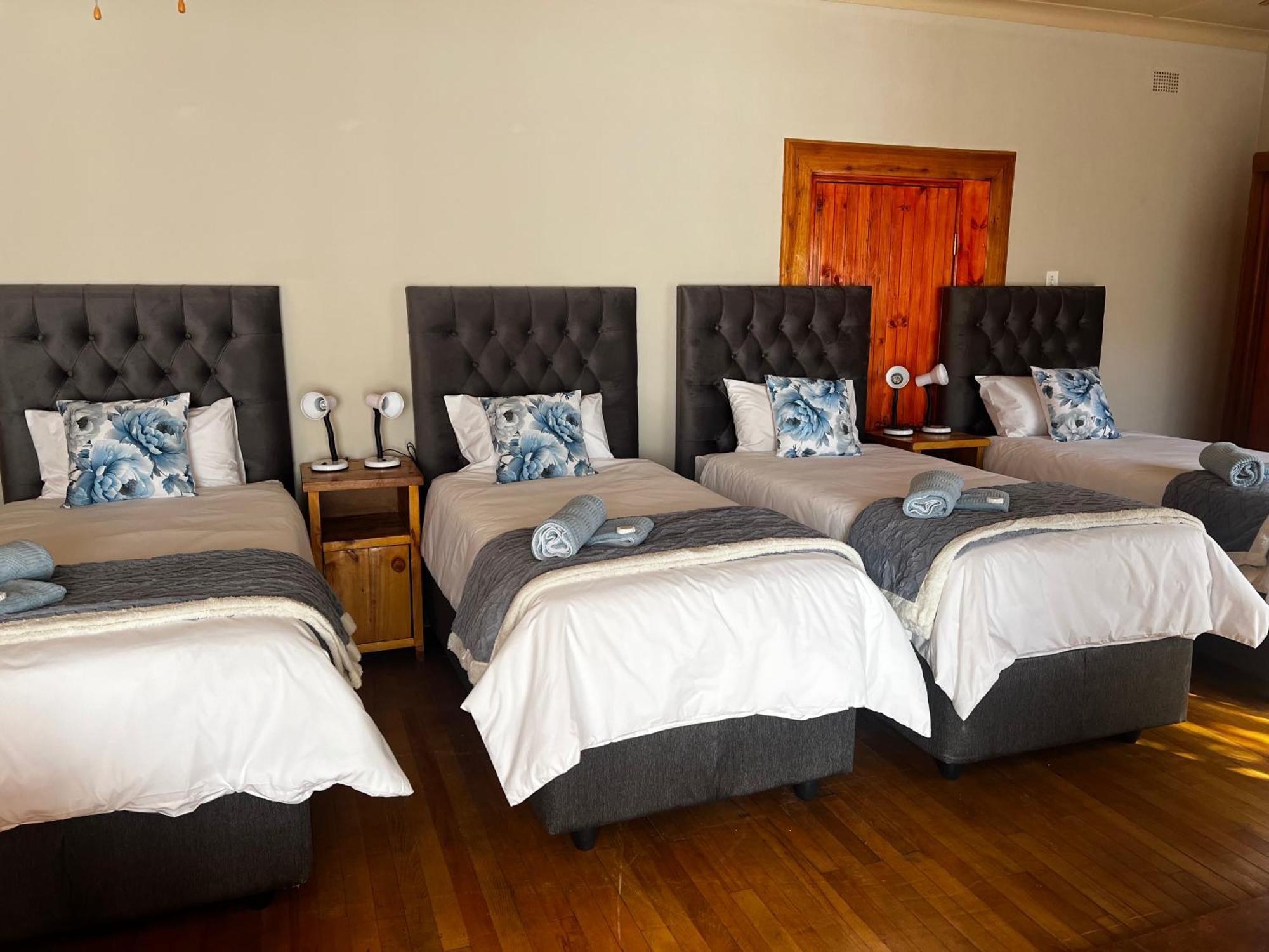 Nkwasi Lodge 帕雷斯 外观 照片