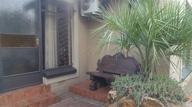 Nkwasi Lodge 帕雷斯 外观 照片
